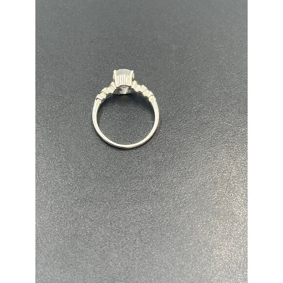 Rainbow Moonstone Oval Prong Set Side Twist Detail Sterling Silver  Ring Sz 6.5 - Picture 7 of 11